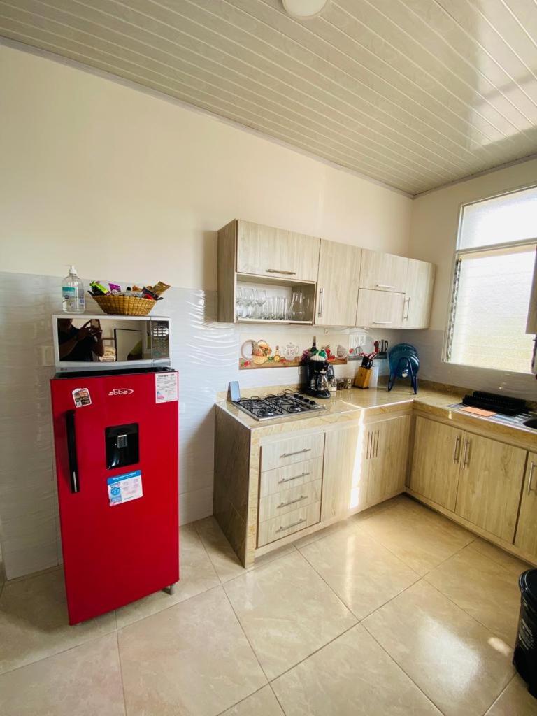 Apartamento Familiar Buga - Basílica señor de los milagros photo 1