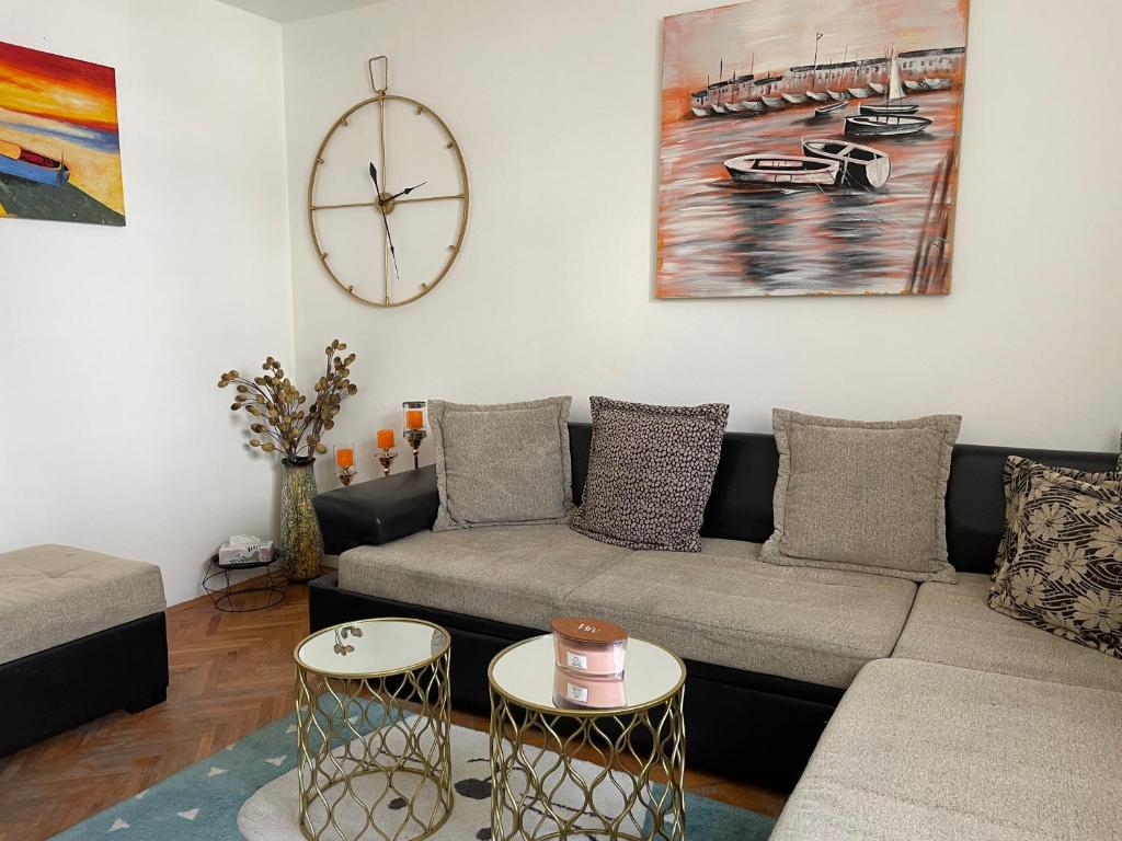 JOVAN APARTMAN