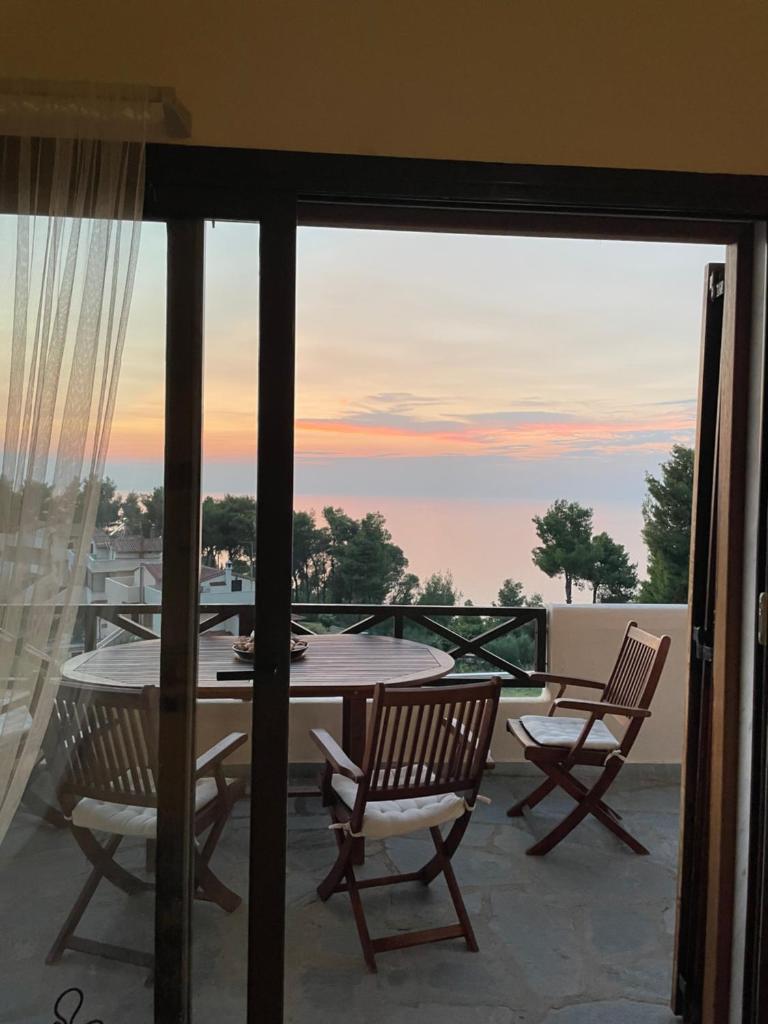 Summer House with Amazing View photo 2
