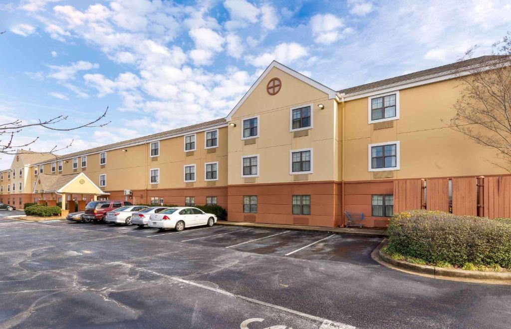 Extended Stay America Suites Greenville Airport image