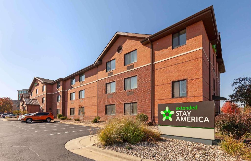 Extended Stay America Select Suites - Madison - Old Sauk Rd. image