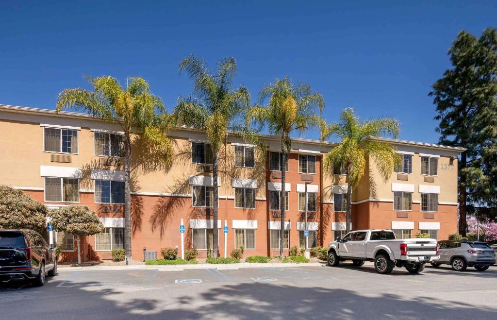 Extended Stay America Suites - Los Angeles - Glendale photo 2