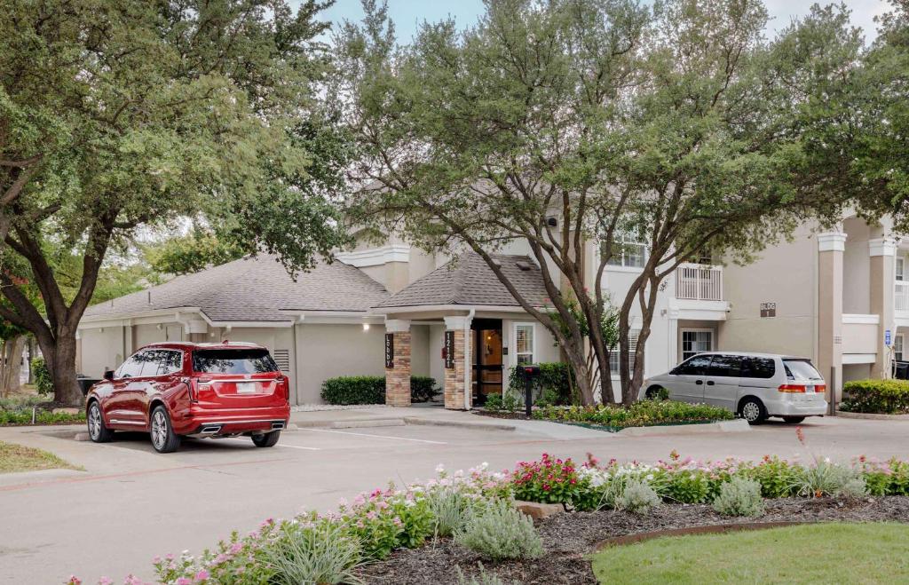 Extended Stay America Suites - Dallas - Coit Road photo 3