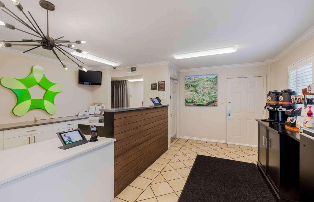 Extended Stay America Suites - Dallas - Coit Road photo 4