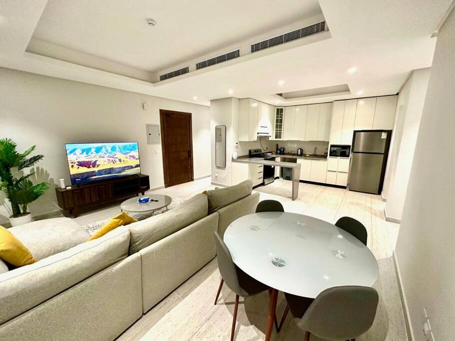 AlYasmin, S&M Luxury Apartment photo 1