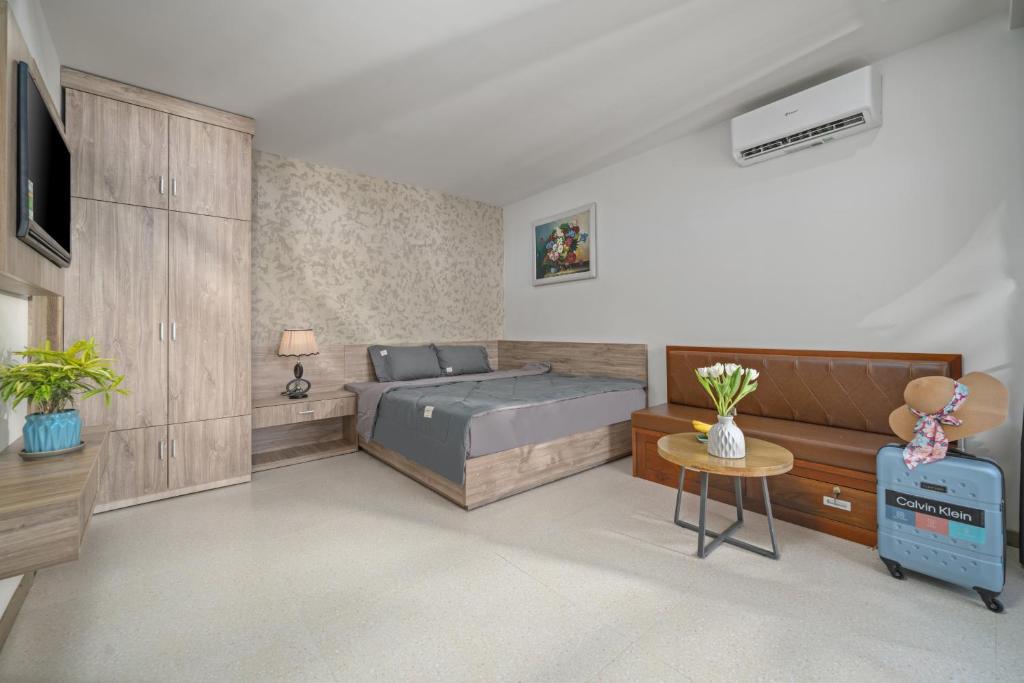 Nancy Hotel and Apartment