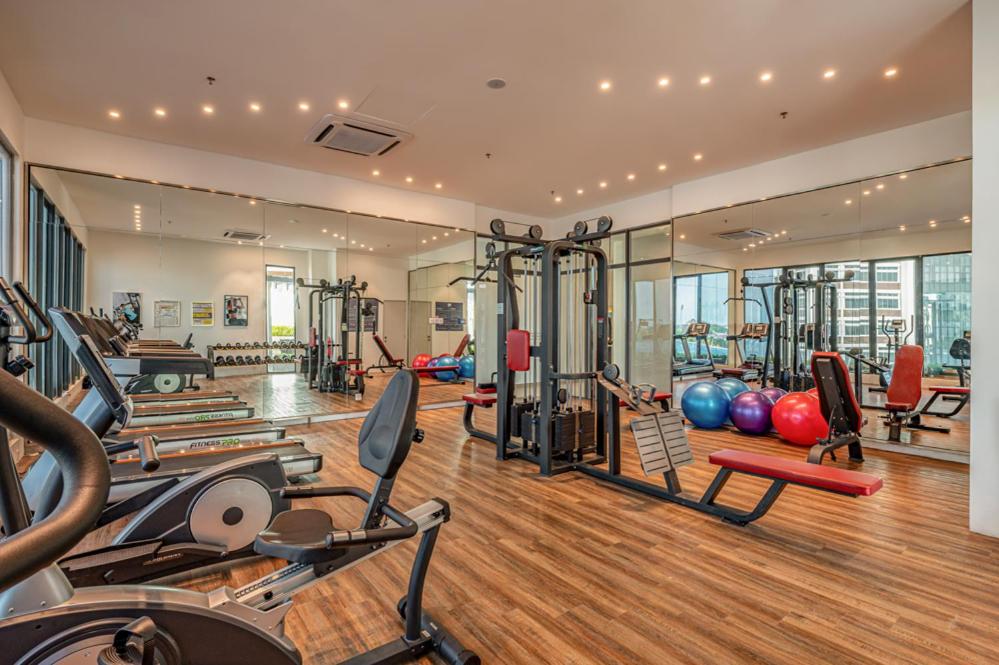One Bedroom Troika Residence Suite 22-10 photo 2