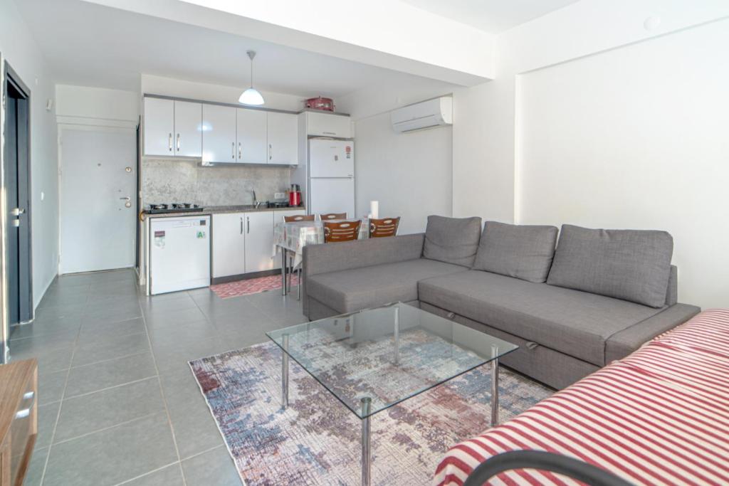 Vacation Flat w Pool Garden in Bodrum photo 4