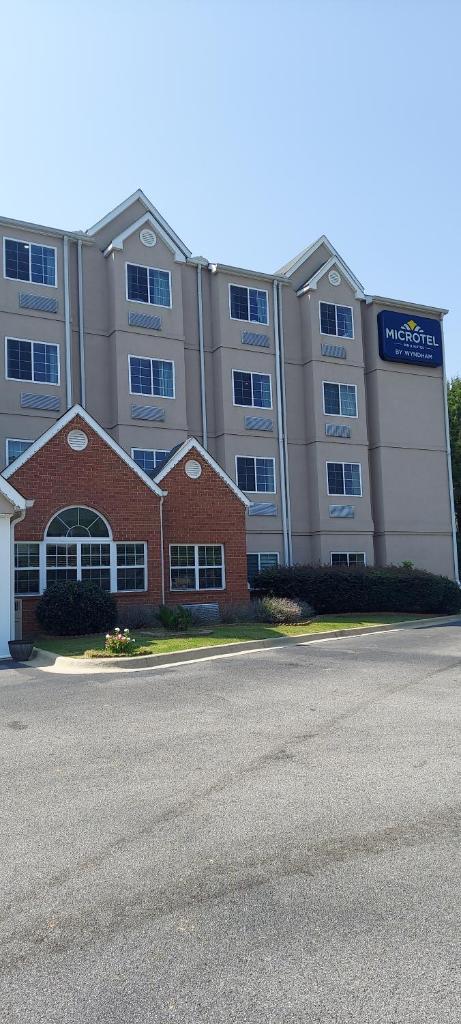 Microtel Inn & Suites by Wyndham Hoover/Birmingham image