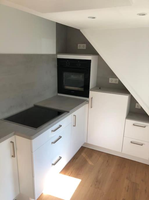 2 Zimmer Wohnung in Giessen-Mitte photo 4
