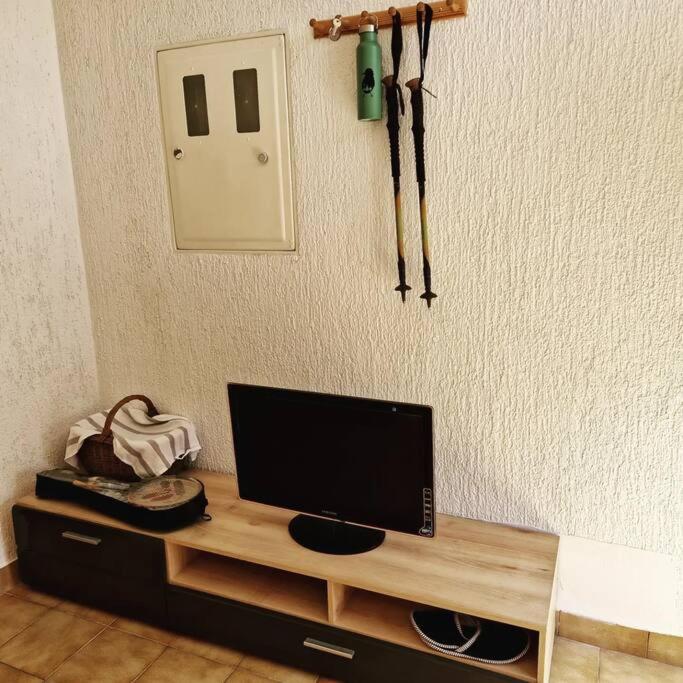Veli Vir House photo 4