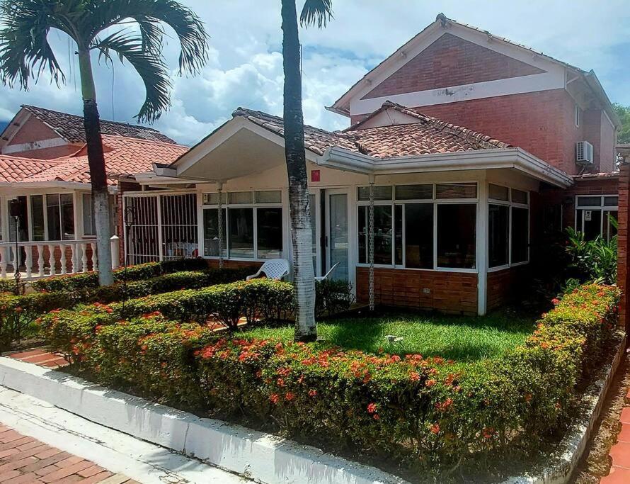 Beautiful and comfy Villa in Restrepo, Colombia