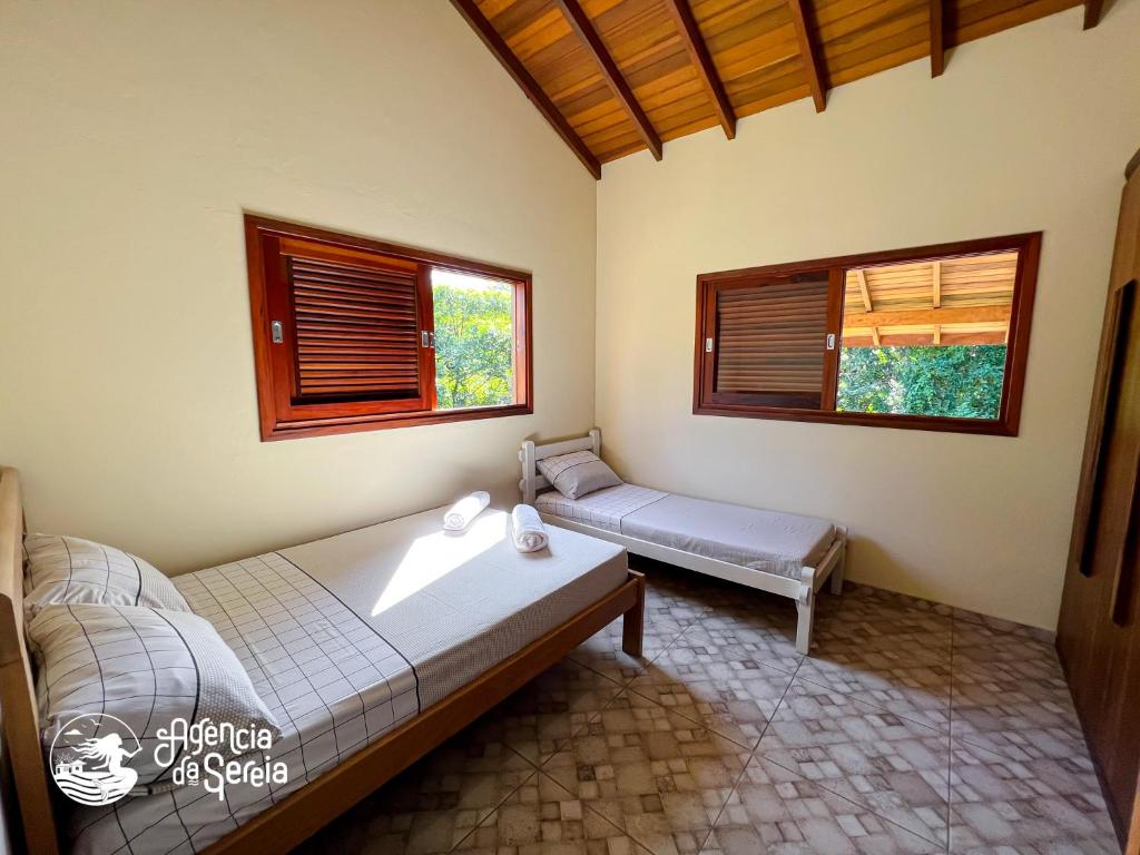 Linda casa com 2 suítes pertinho da Praia da Feiticeira photo 1
