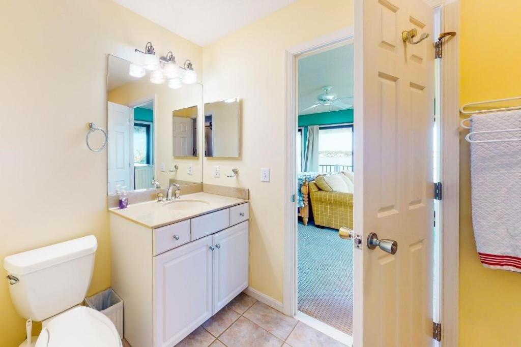 29400 Salt Hay Drive photo 4