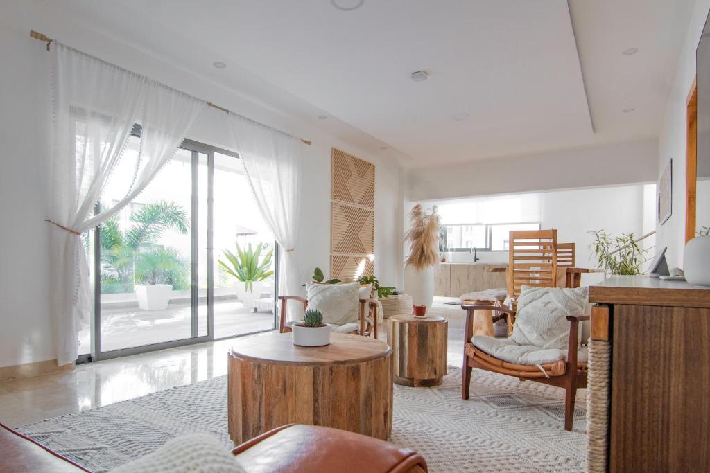 New Beachfront Penthouse Punta Popy photo 3