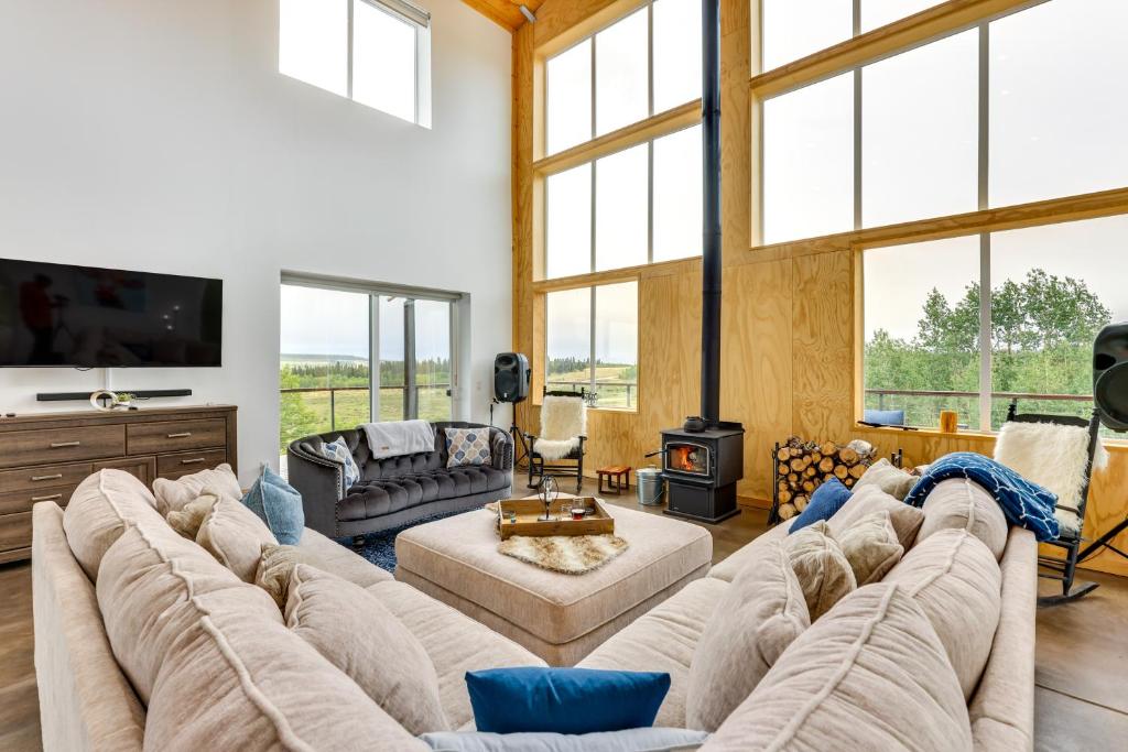 Colorado Retreat with Gas Grill and Mountain Views! photo 1