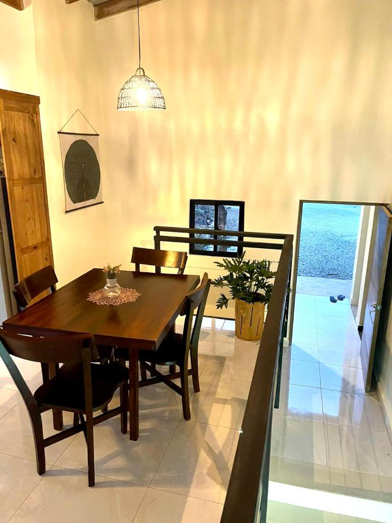 Espléndida y Acogedora Villa con Vista a las Montañas y Nuestro Bello Pueblo photo 4