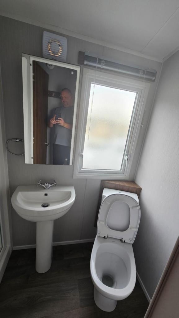 Haven Kent Coast Allhallows 3 bed photo 2