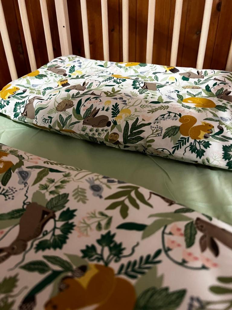 Bed 100s photo 2