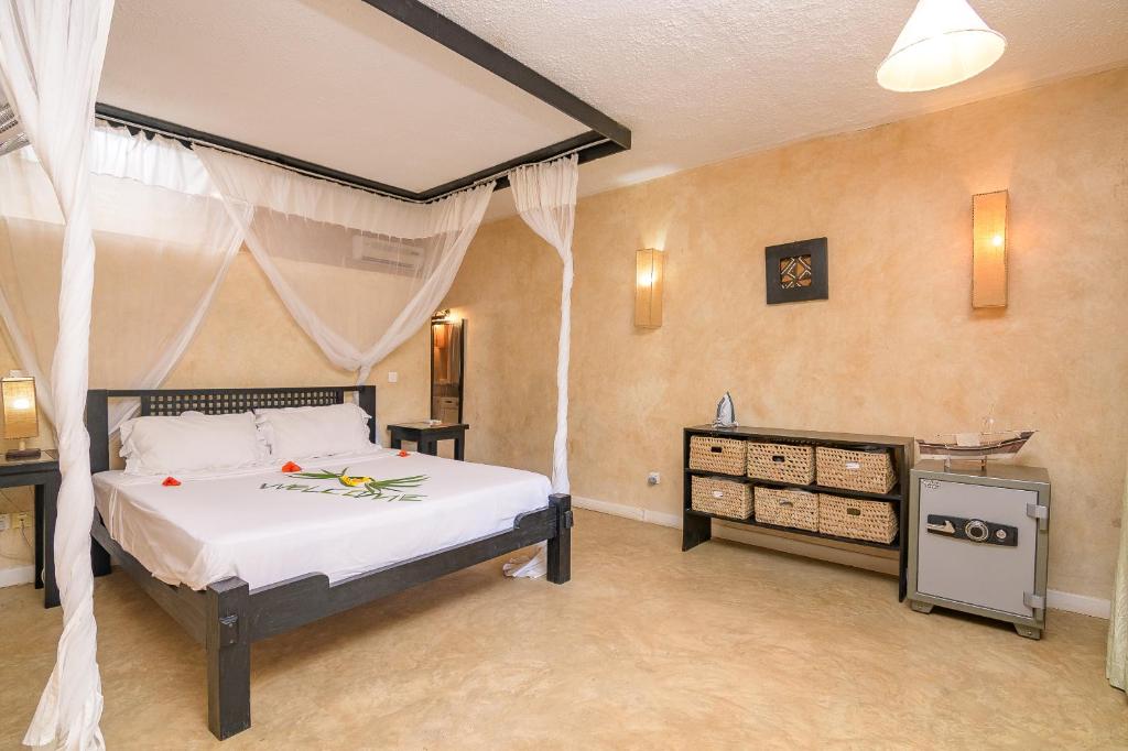 APART NO 210 situated at Lawford's beach resort photo 3