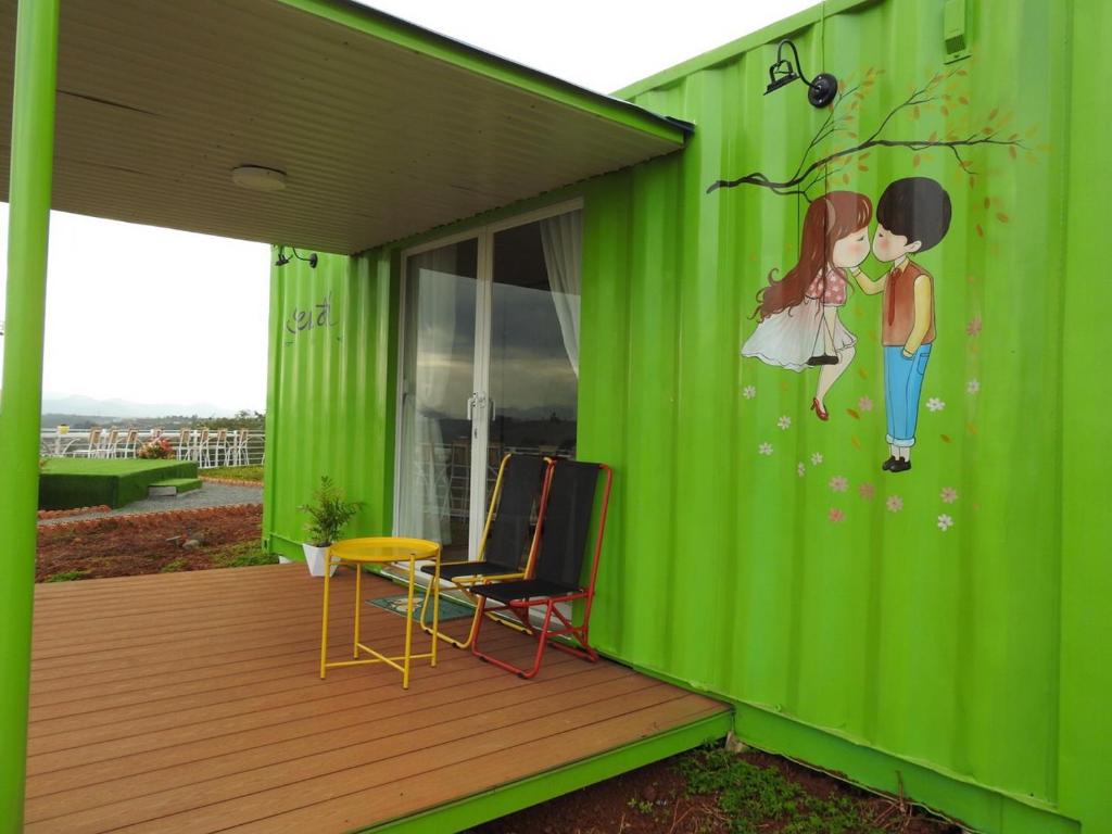 Đamb'ri Top View Farmstay & Glamping