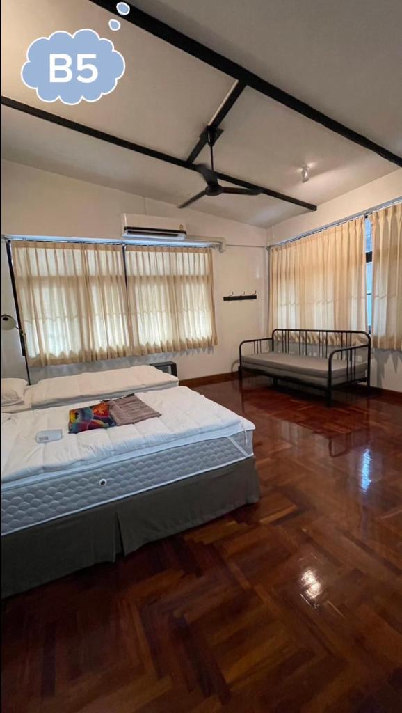 home near MRT Tha Phra Villa sookkasem photo 1