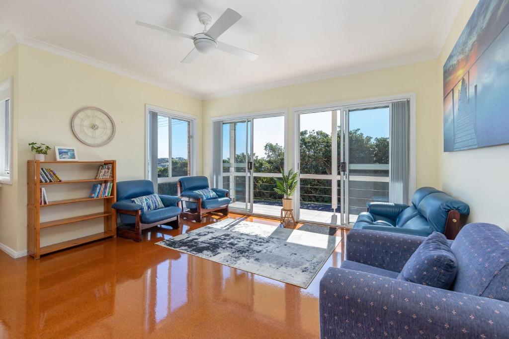 63 Burgess Road photo 2