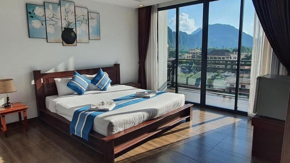 VANG VIENG TOPVIEW HOTEL photo 2