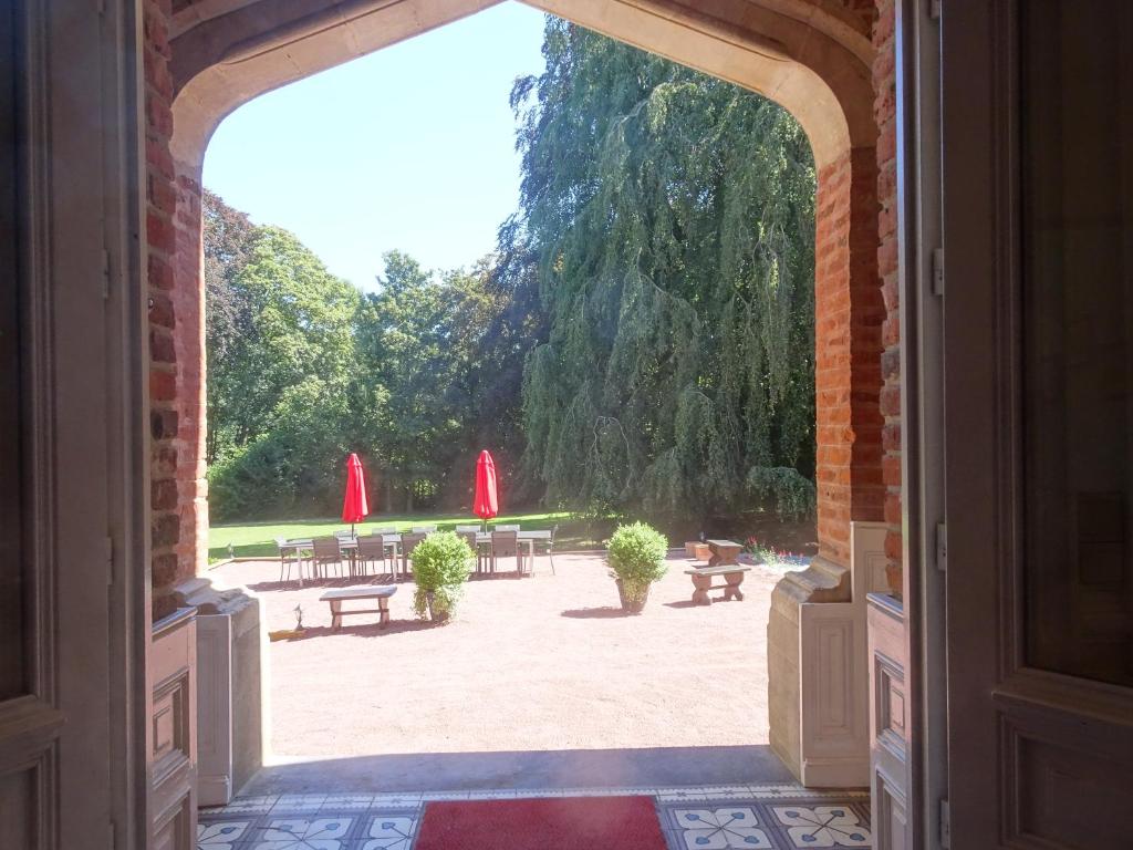 Château du Bon Plaisir - 11 Chambres - 7 Sdb - Parc Naturel des Caps photo 2