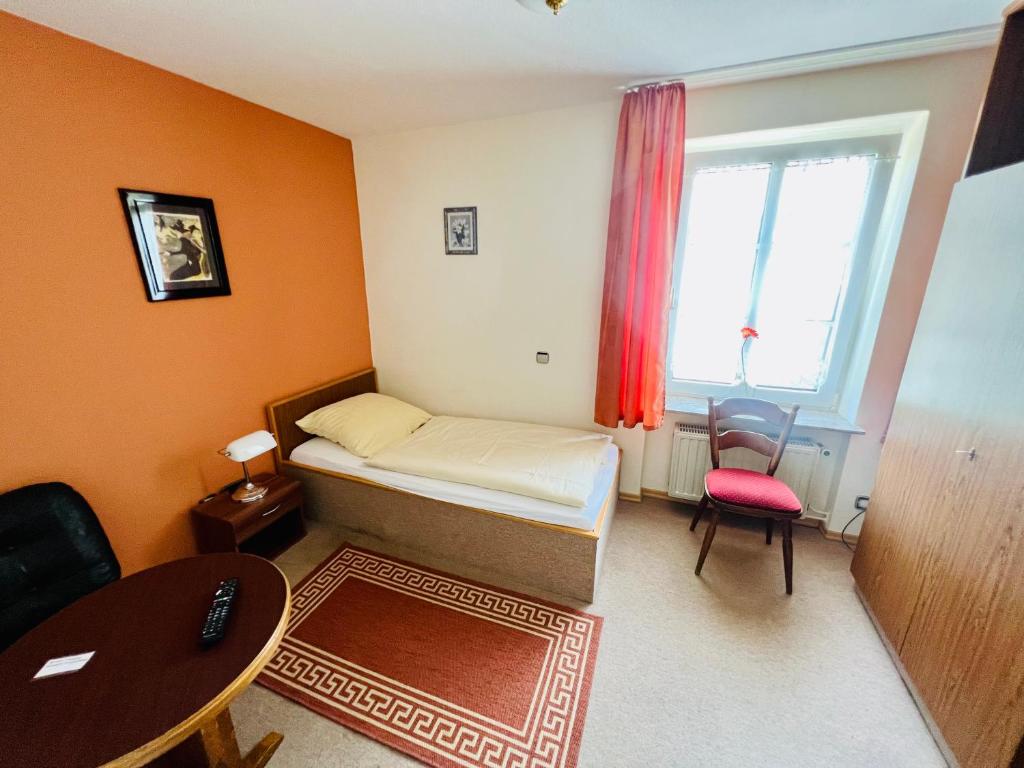 Hotel zur Post photo 4