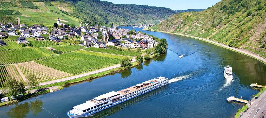 Mosel Village Resort photo 1