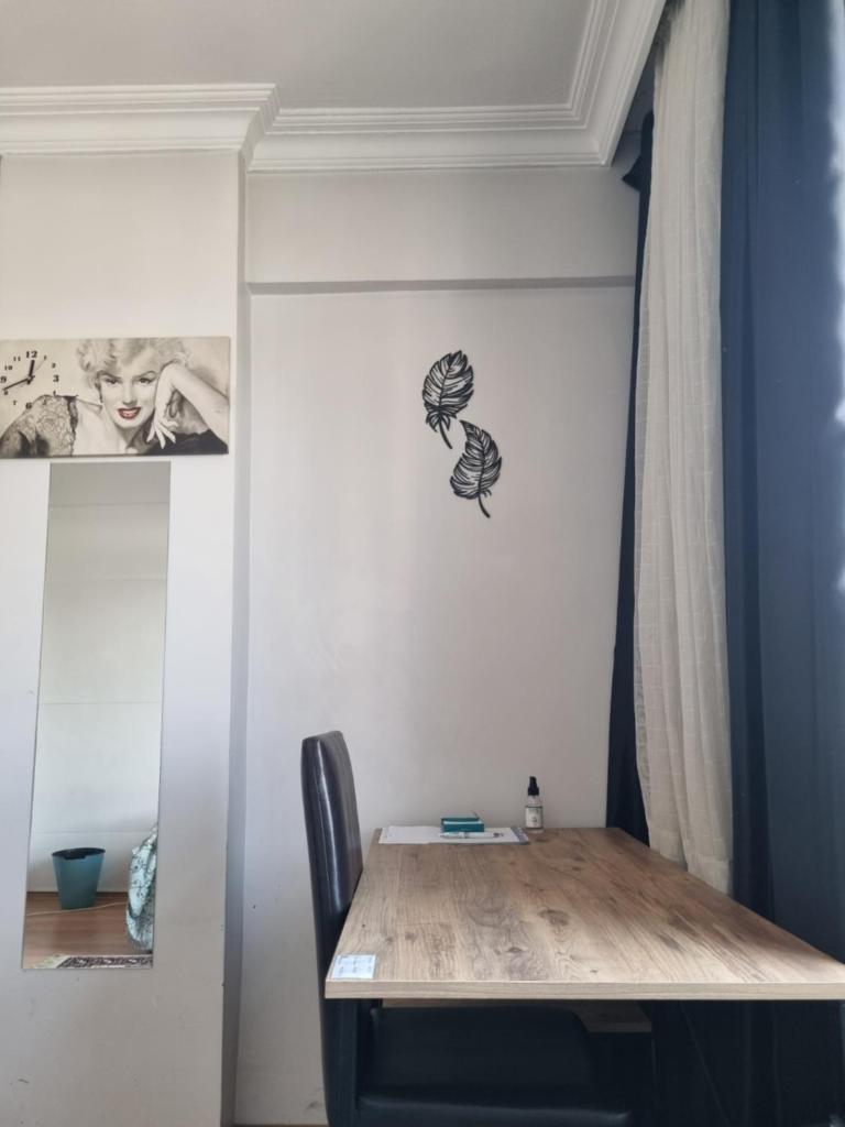 Single Room, одноместная комната в доме, chambre d'une personne, Habitación individual photo 1