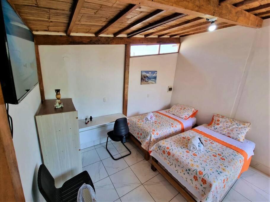 Bright Bungalow 4 - Close to ocean photo 1
