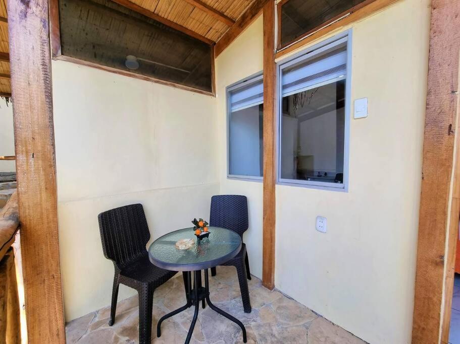 Bright Bungalow 4 - Close to ocean photo 4