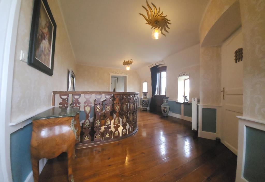 The Green Room at Chateau Joncasses near Cahors, France photo 3