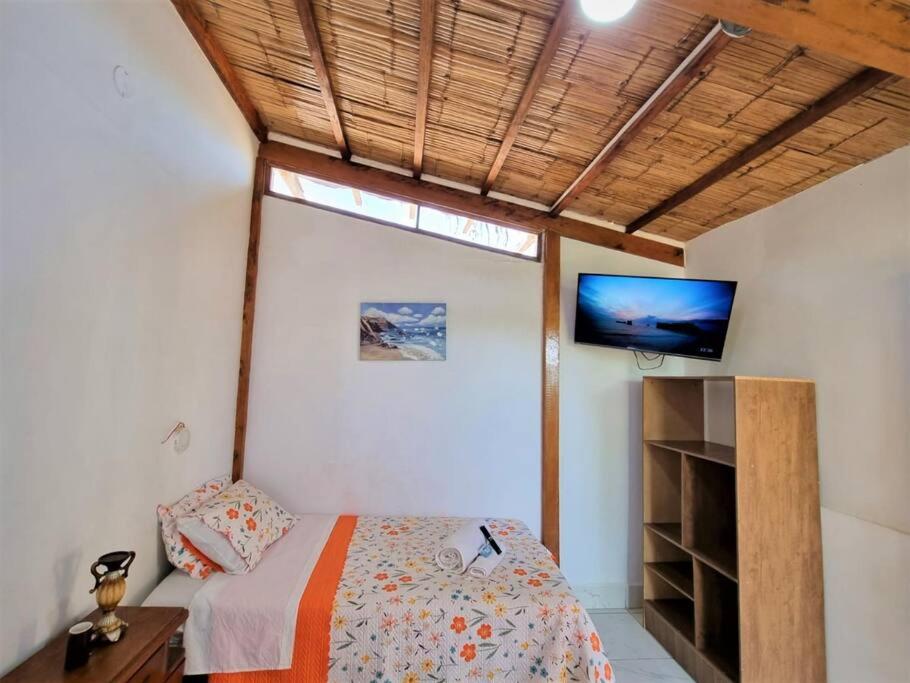 Bright Bungalow 3 -Close to Ocean photo 2