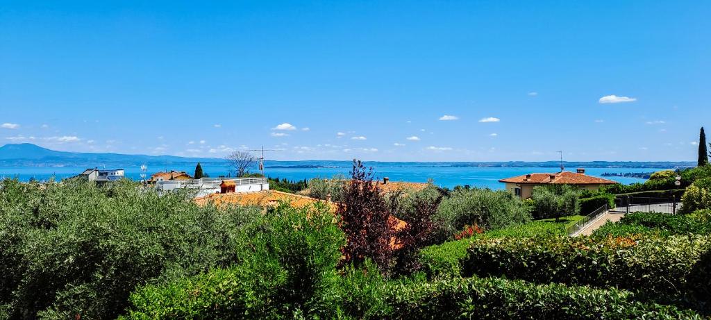 la "PERLA", con vista sul Lago di Garda