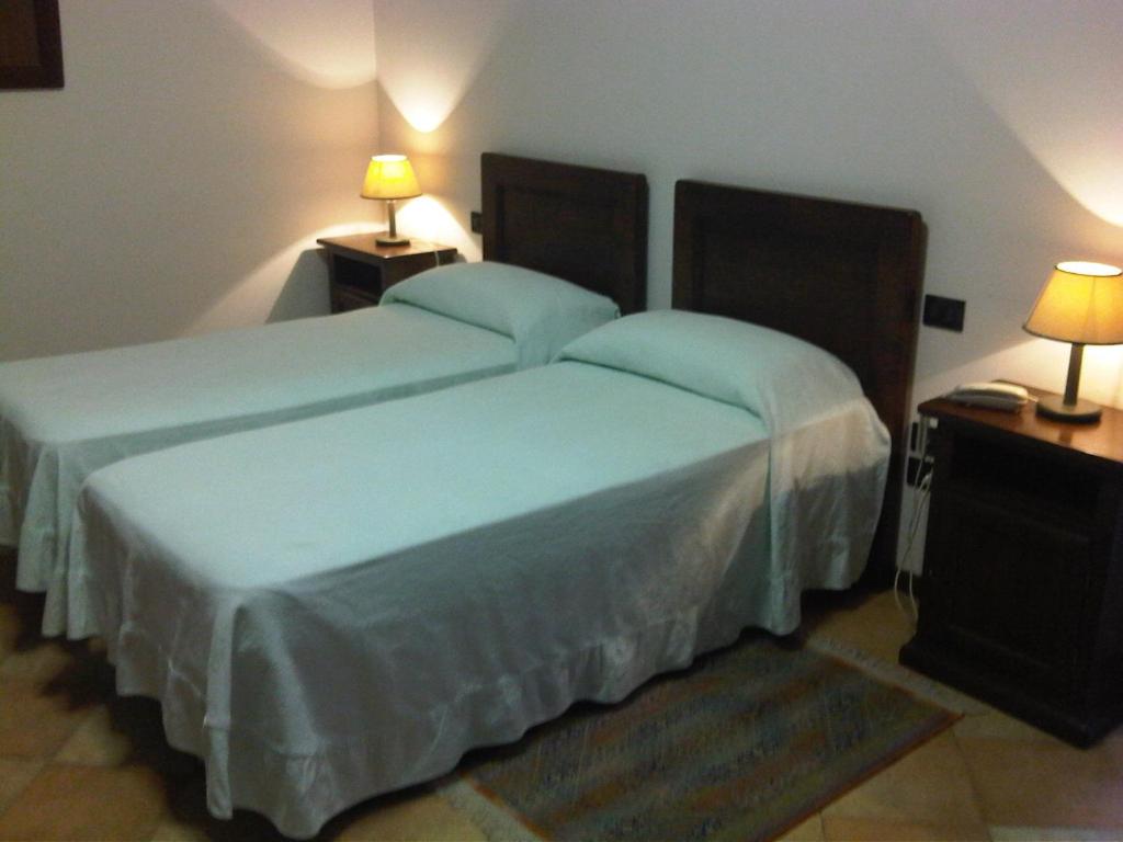 Hotel Ristorante Il Cavaliere photo 4