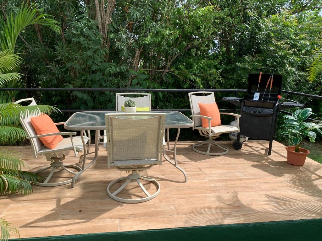 Sugarfields Villa photo 4