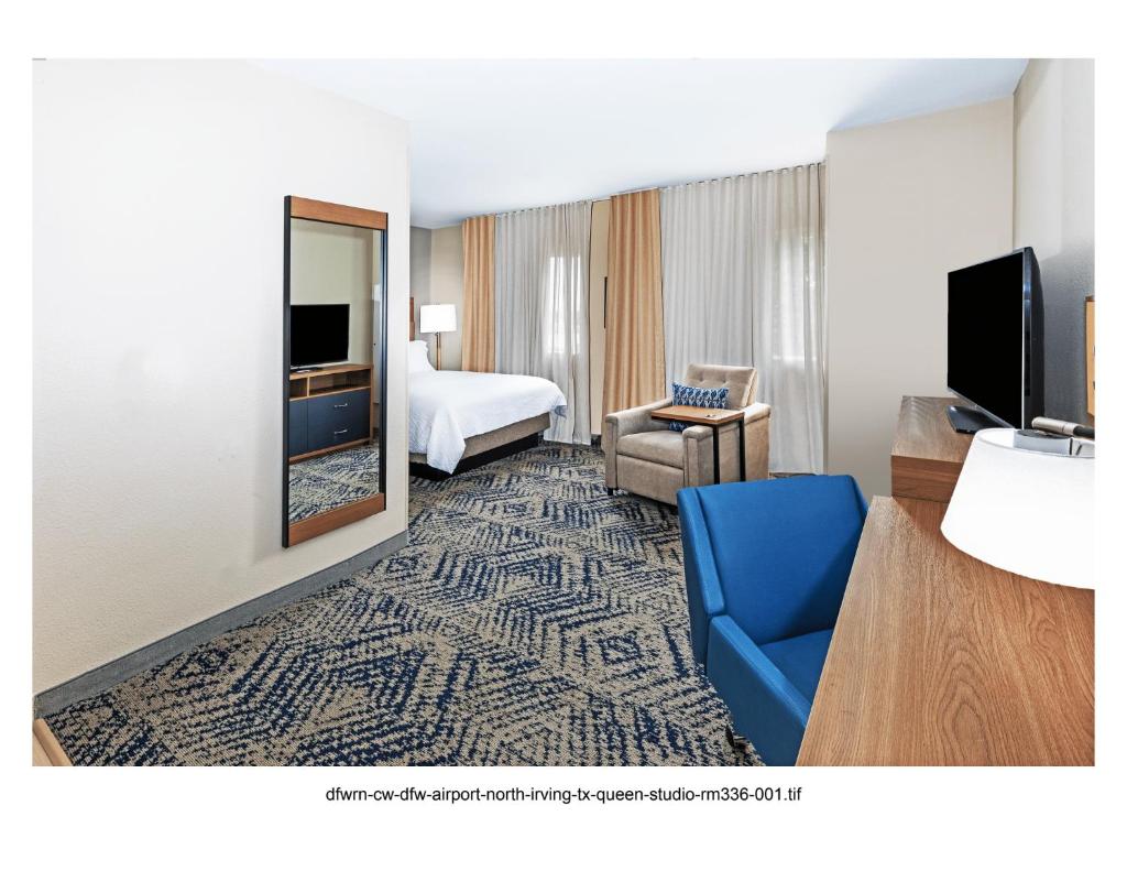 Candlewood Suites DFW Airport North - Irving, an IHG Hotel photo 4