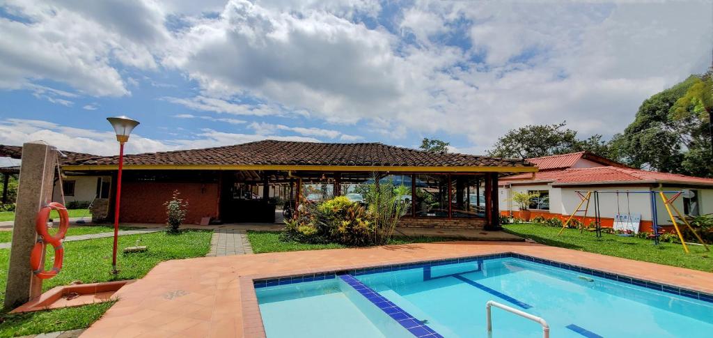 Hotel El Gran Chaparral photo 2