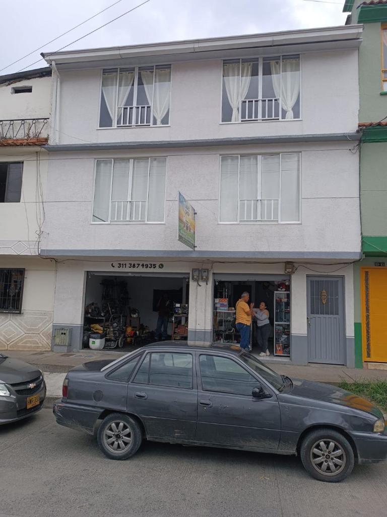Mi casa tu casa