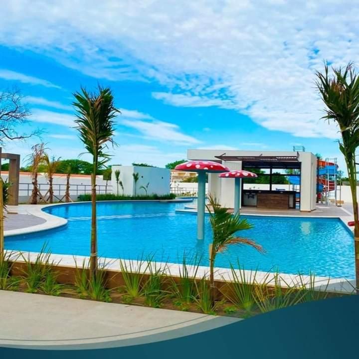 Piso17 con piscina, sauna, gym, áreas sociales