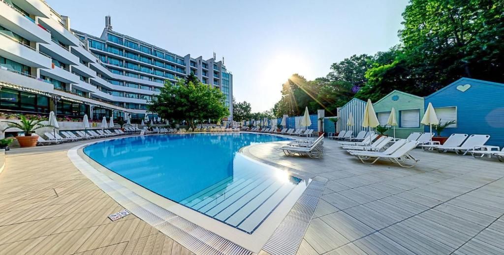MiRaBelle Hotel - Half Board Plus & All Inclusive photo 1