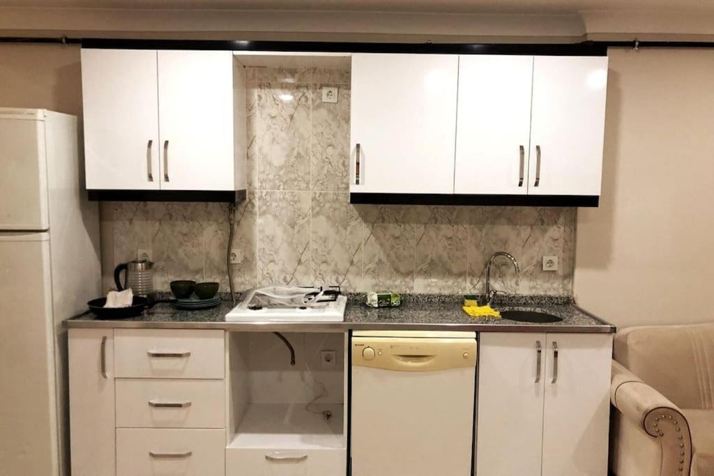 Уютная студия в 2 минутах от моря Cozy studio 2 minutes from the sea استوديو مريح 2 دقيقة من البحر photo 3