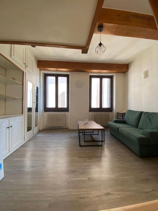 Gap centre ville - joli studio - Thumbnail image