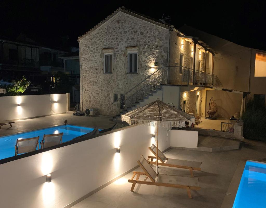 Mangata suite home with private pool photo 1