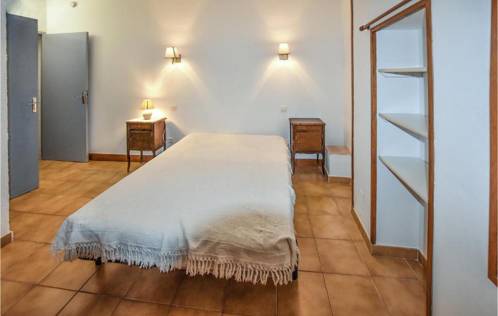 Beautiful Home In La Roque-alric With Outdoor Swimming Pool, Wifi And 1 Bedrooms photo 4