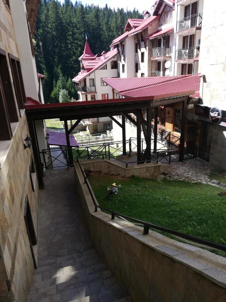 The Castle Mansarde on the slope 7 - Pamporovo photo 4