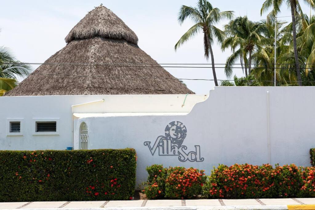 Departamento en Club Santiago Manzanillo photo 1